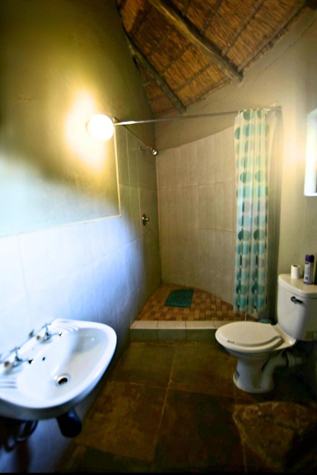 Gasthaus Sobantu Guest Farm Piggs Peak Exterior foto